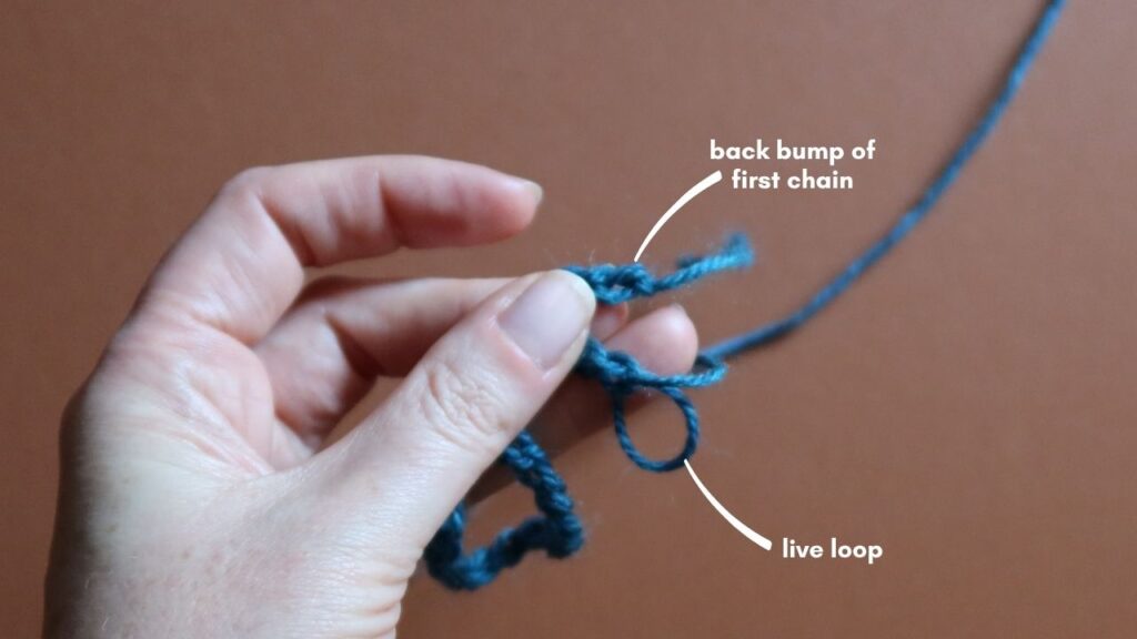 How to create neat round joins for crochet Step 2.