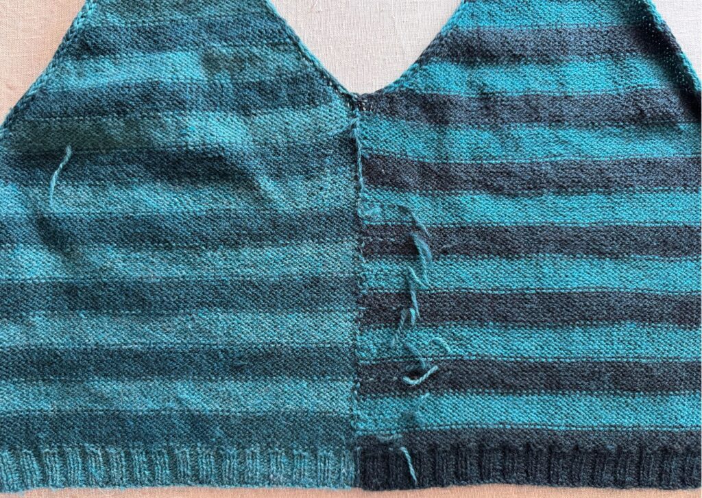Knitted fabric showing how to join new yarn colours without weaving in ends